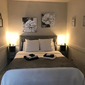  Apartment L'etape, Pres Voie Verte, Randonnees